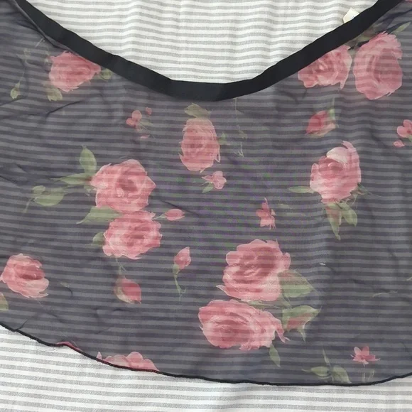 90sVINTAGE Pink Rose Ballet Wrap Skirt - Picture 6 of 7